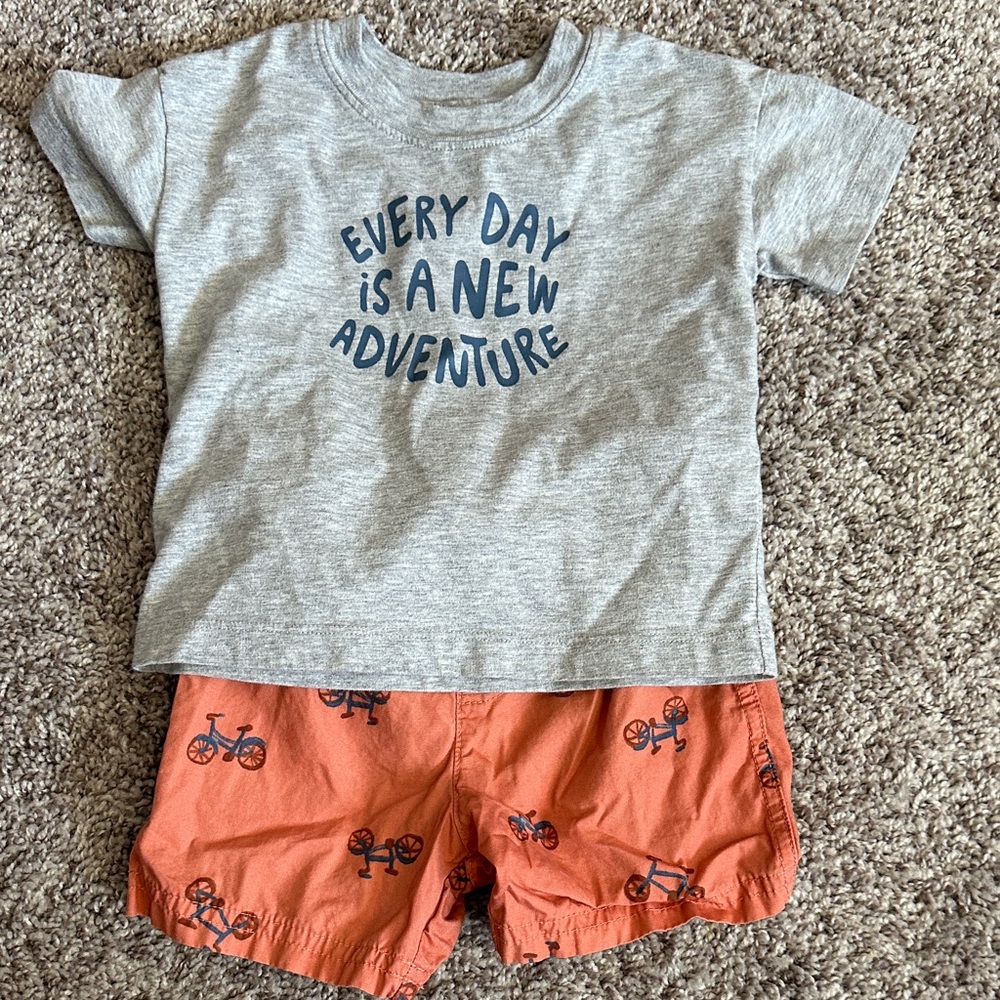 Carter's Outfit size 18 months